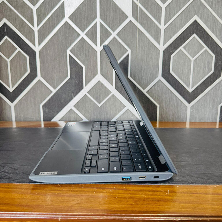 Lenovo 100e - 4GB Ram- 32GB Storage